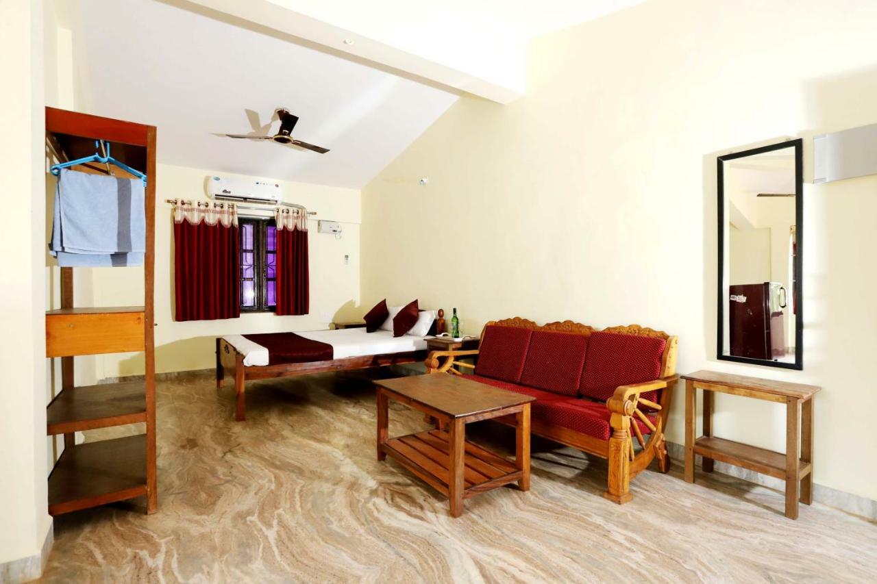 Morjim Sunset Hotel Extérieur photo